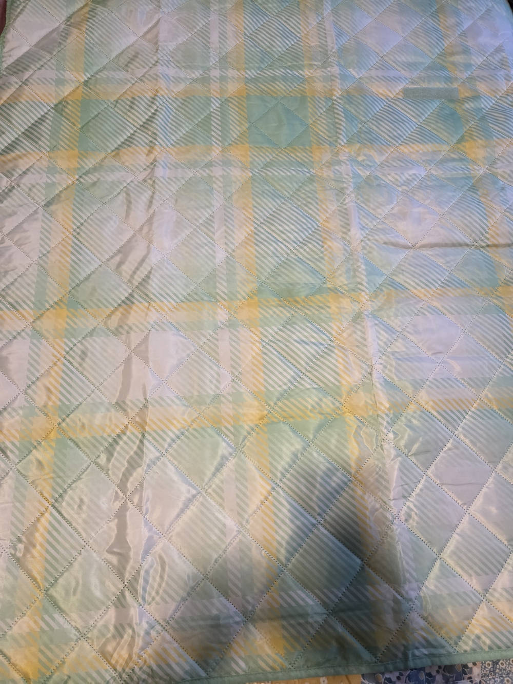 Clinique Plaid Pastel Quilted Bedspread - Light Blue & Yellow